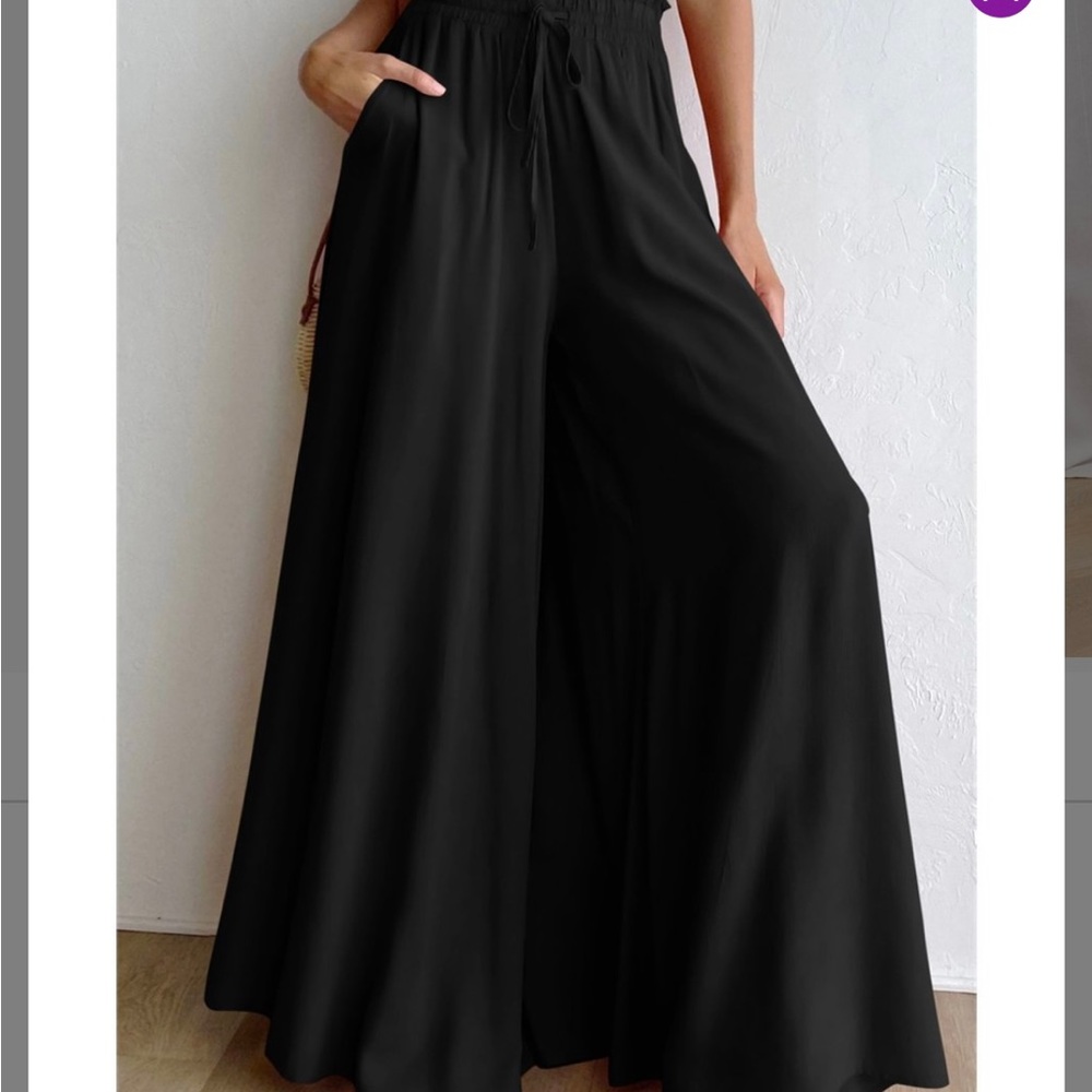Black palazzo pants